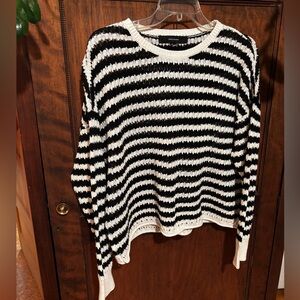 Vero Moda Monochrome Striped Crew Neck Sweater